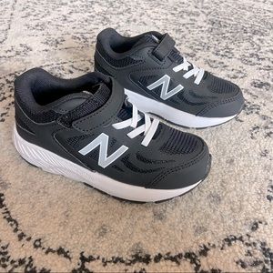 Toddler Black New Balance Sneakers Size 10
